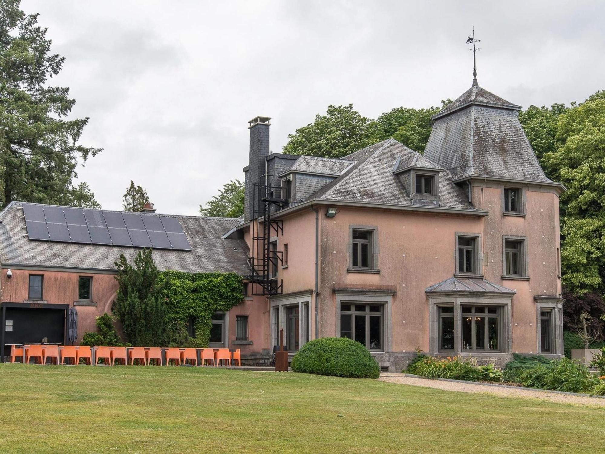 JamoigneLuxurious Castle With Hot Tub In The Belgian别墅 外观 照片